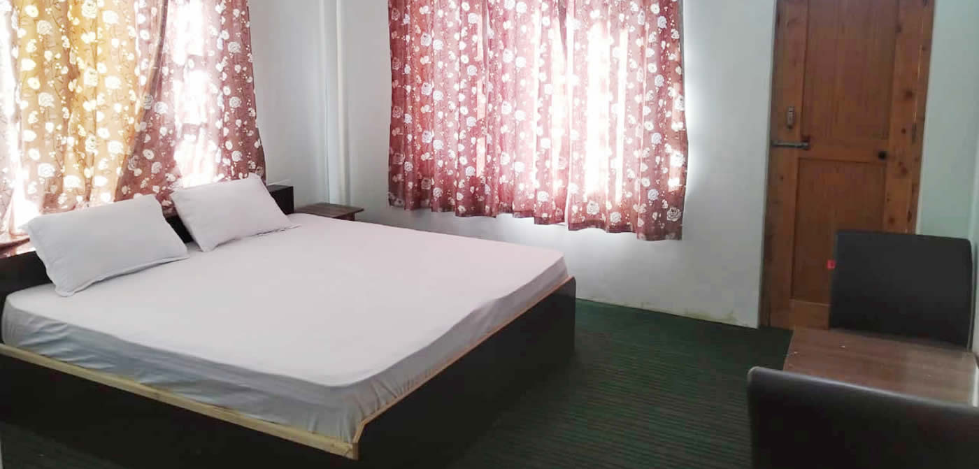 Deluxe Room - Hotel Unicorn Khangsar